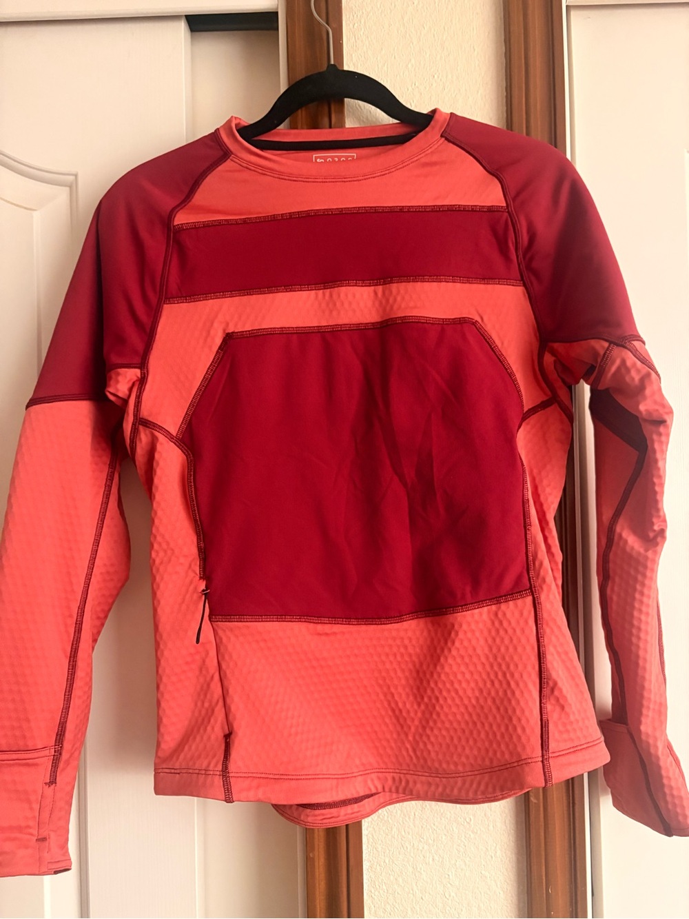 Oros Colorblock Long-Sleeve Base Layer Top - Maroon & Coral